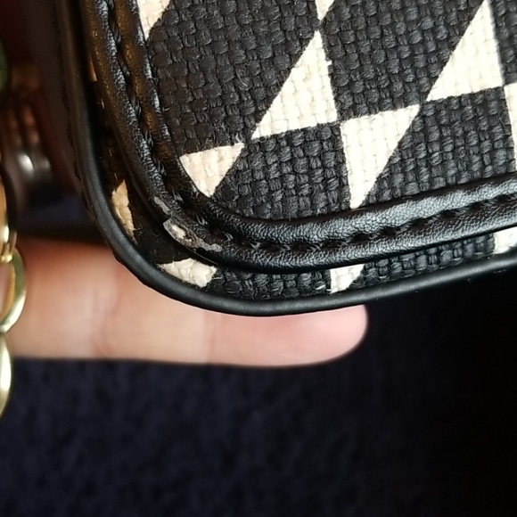 SPARTINA 449 black and white crossbody - Picture 6 of 11